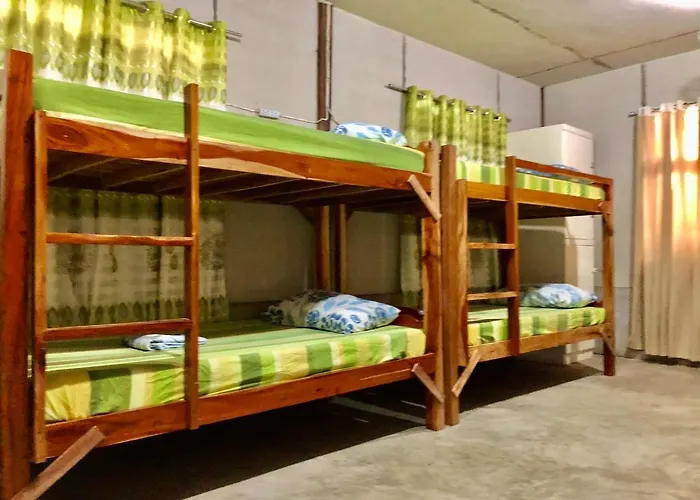 Strandhaus Condotel 호텔 몰볼