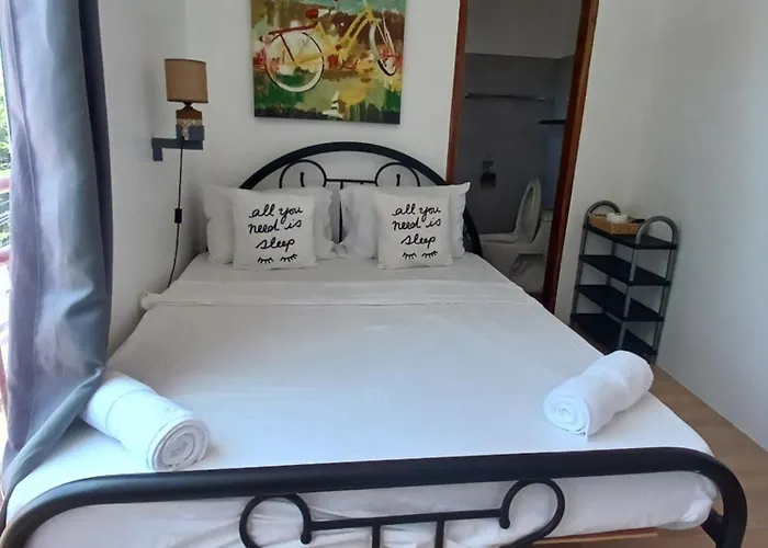 Strandhaus Condotel * 몰볼